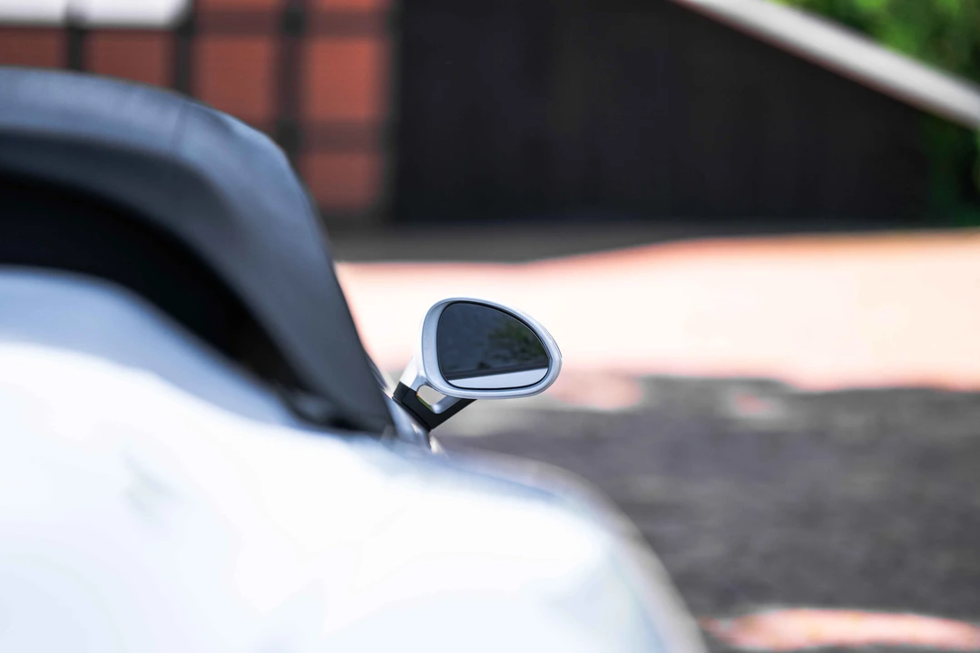 2015 Porsche 981 Boxster Spyder - Image 27 of 31