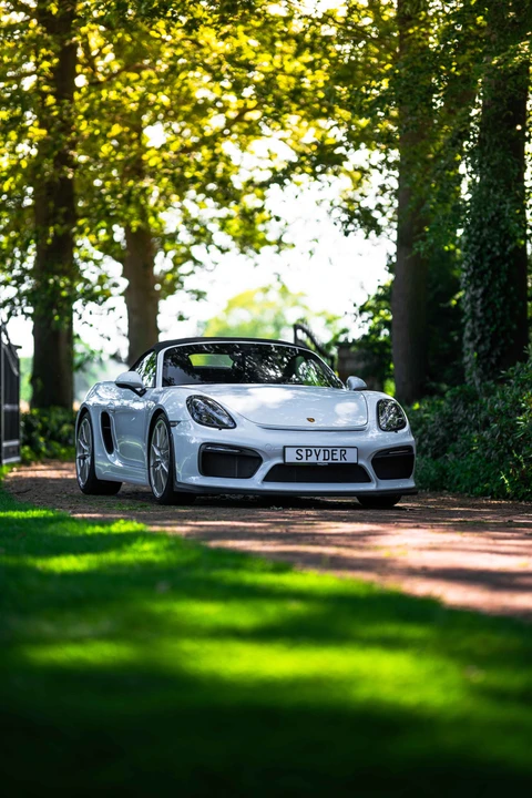 2015 Porsche 981 Boxster Spyder - Image 16 of 31