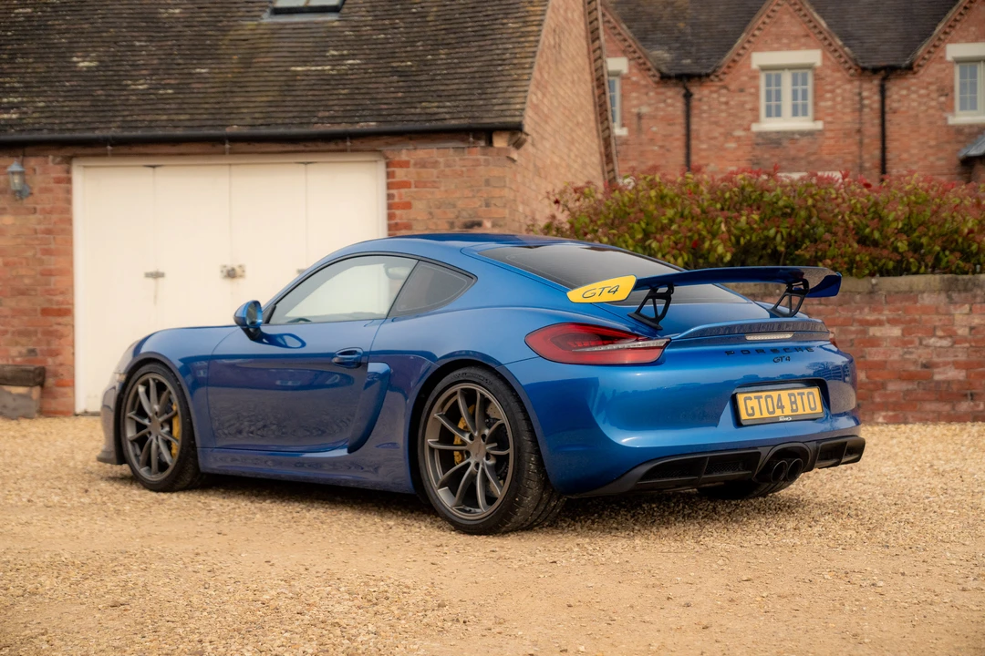 2015 Porsche 981 Cayman GT4 Clubsport - Image 5 of 31