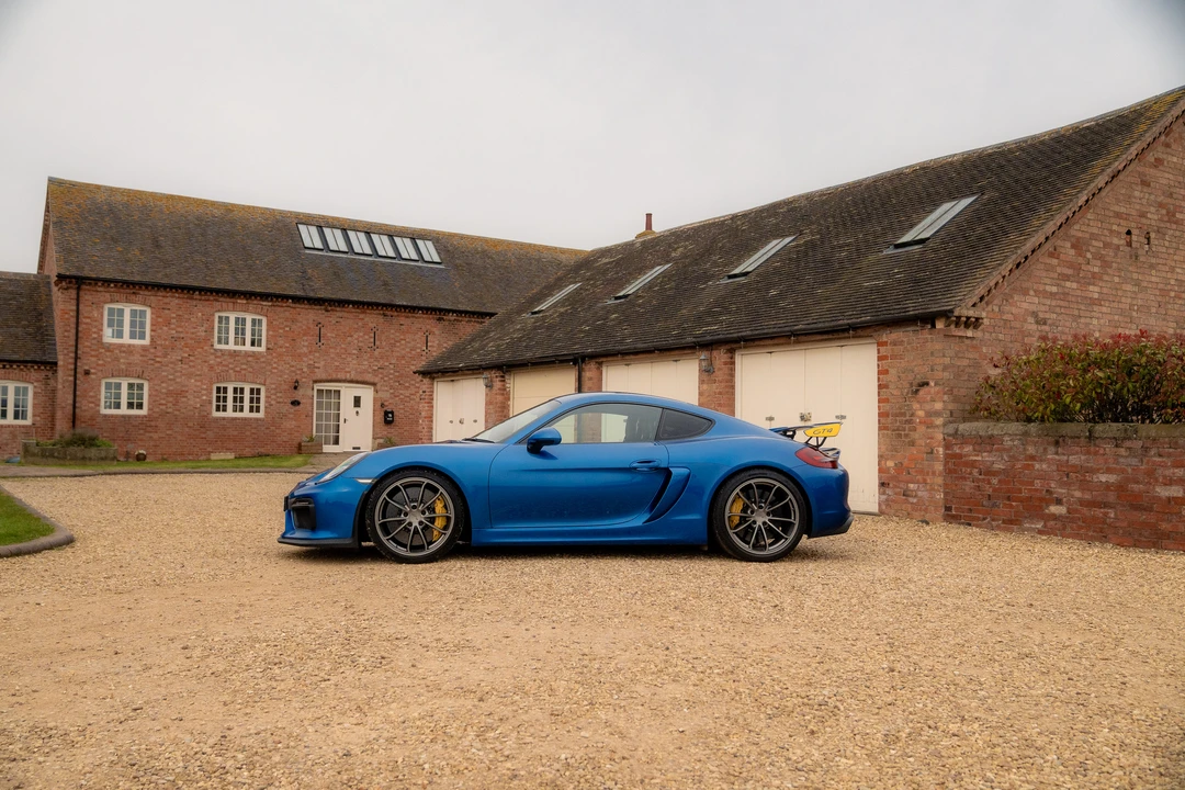 2015 Porsche 981 Cayman GT4 Clubsport - Image 12 of 31
