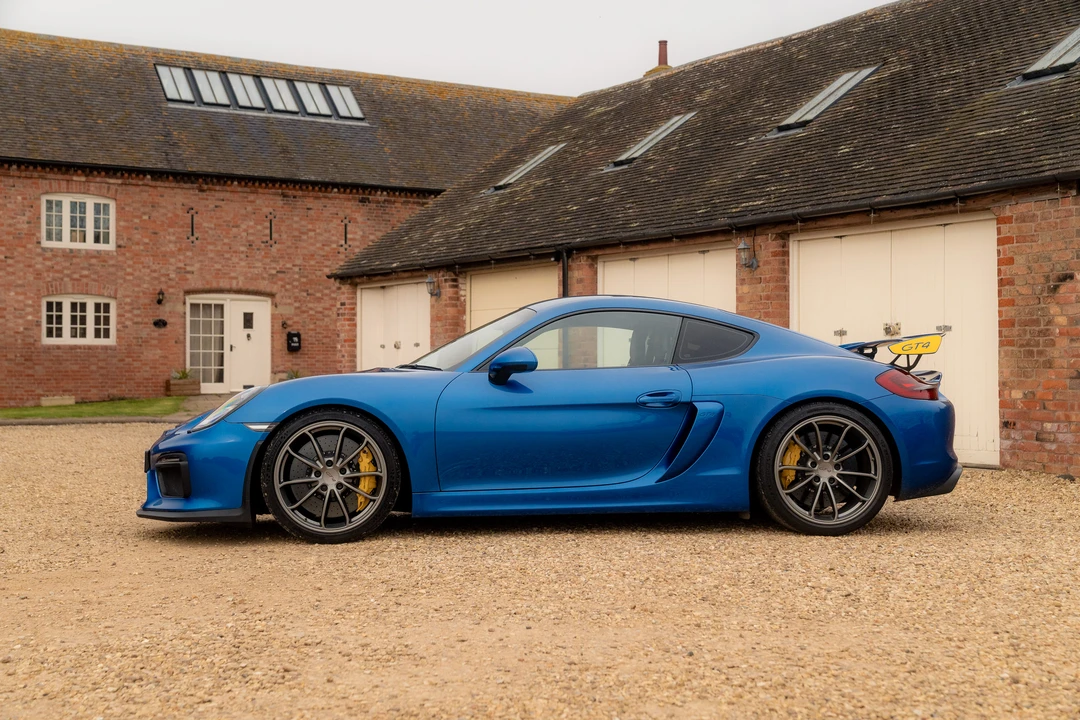 2015 Porsche 981 Cayman GT4 Clubsport - Image 4 of 31