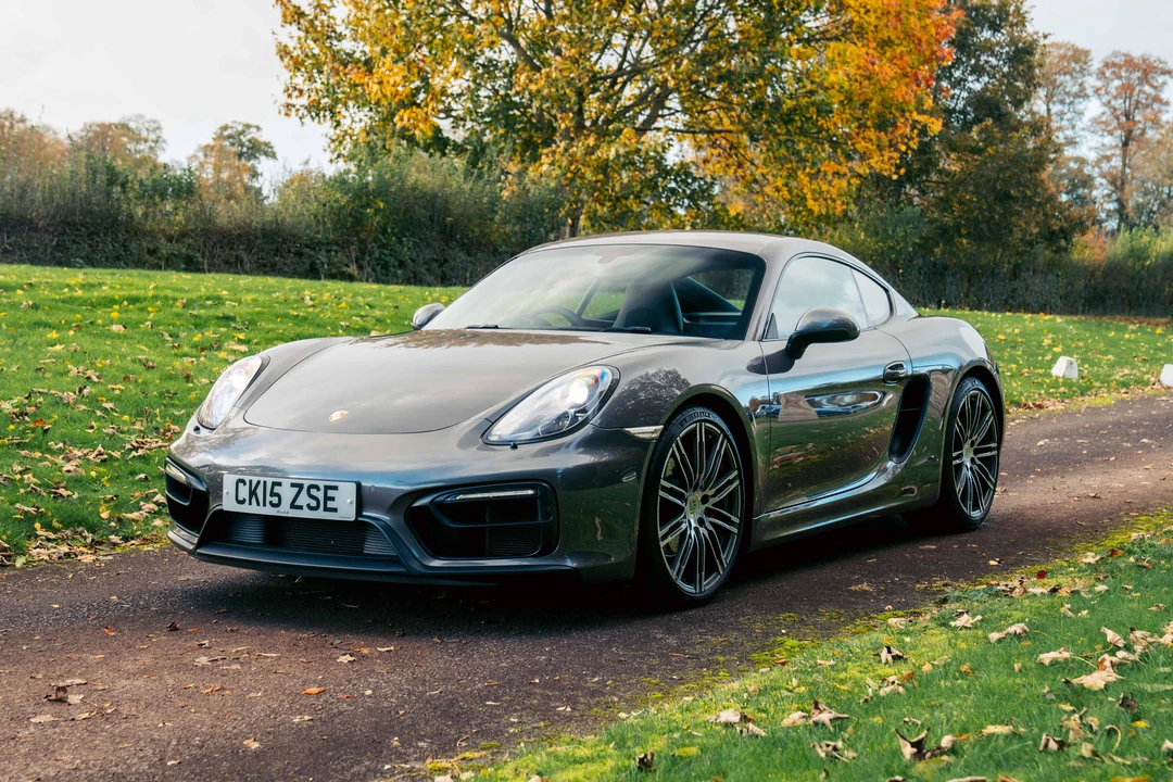 2015 Porsche 981 Cayman GTS - Image 2 of 31