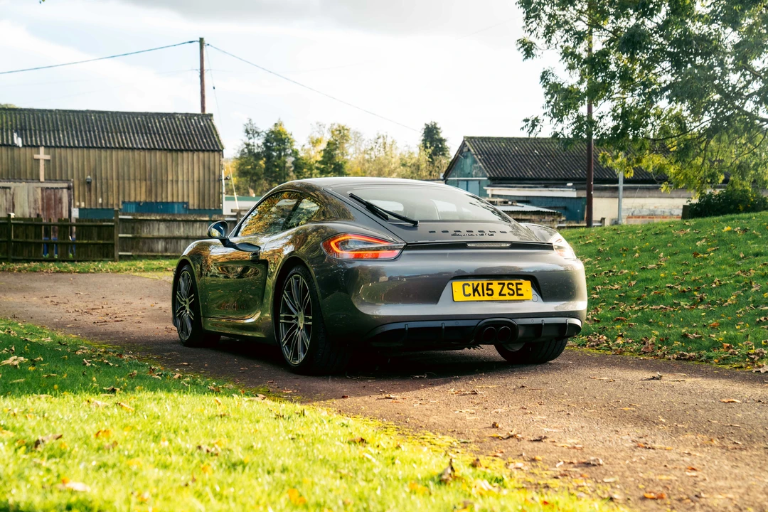2015 Porsche 981 Cayman GTS - Image 14 of 31