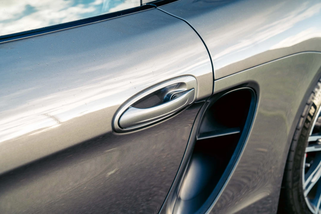 2015 Porsche 981 Cayman GTS - Image 29 of 31