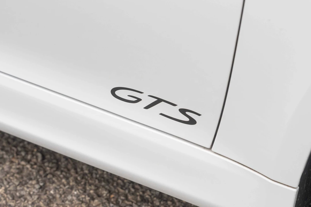 2015 Porsche 981 Cayman GTS - Image 20 of 31