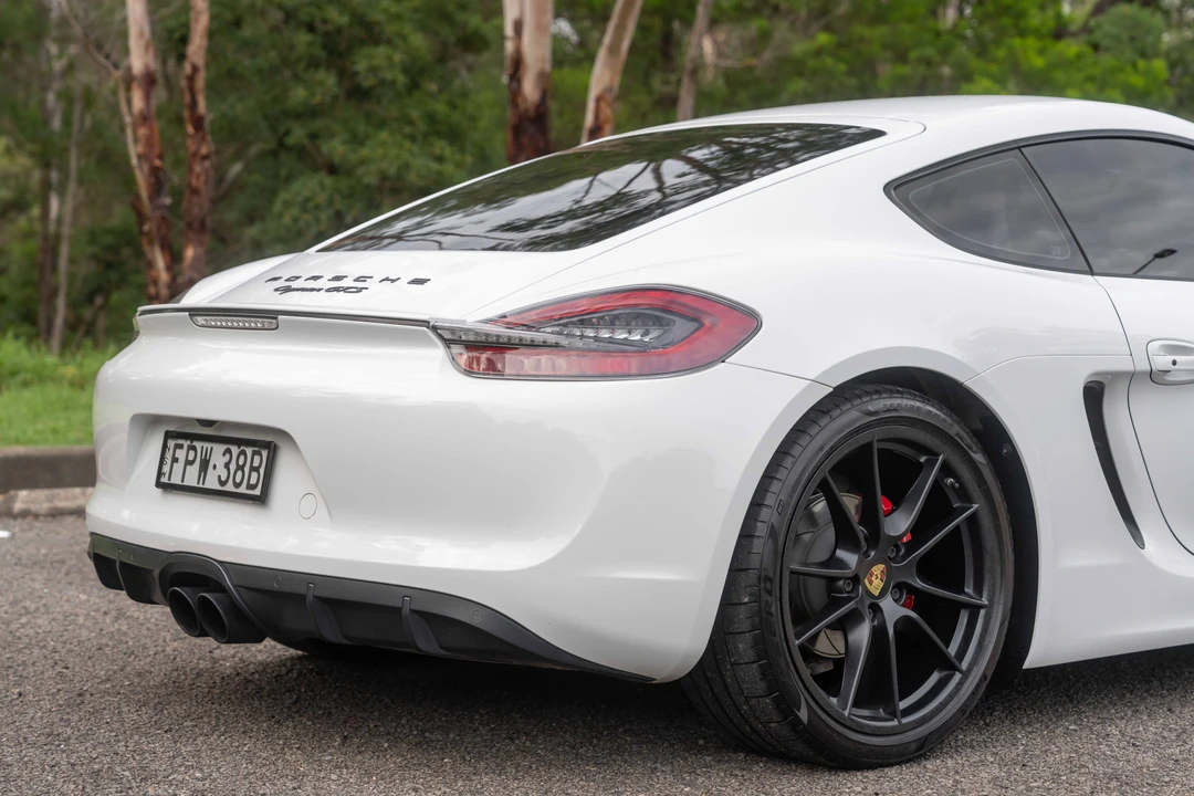 2015 Porsche 981 Cayman GTS - Image 28 of 31