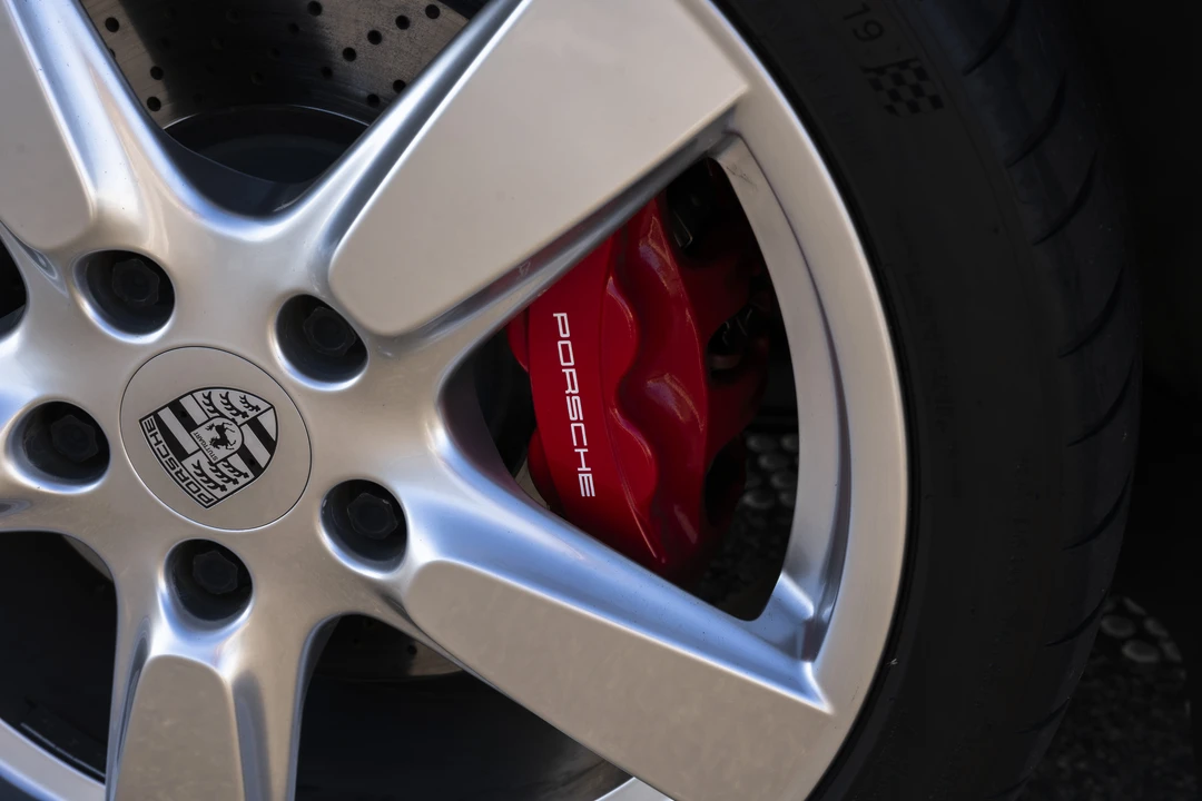 2015 Porsche 981 Cayman S - Image 27 of 31
