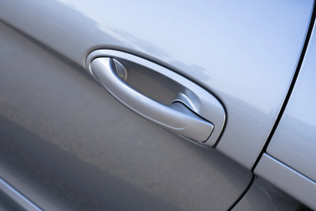 2015 Porsche 981 Cayman S - Image 9 of 31