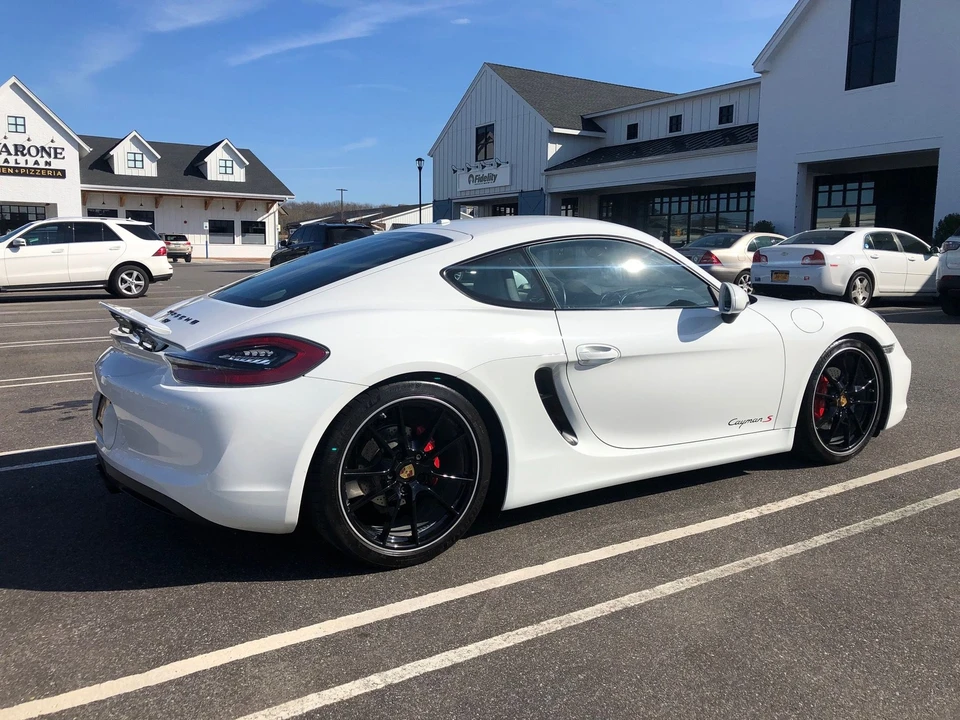 2015 Porsche 981 Cayman S - Image 2 of 31