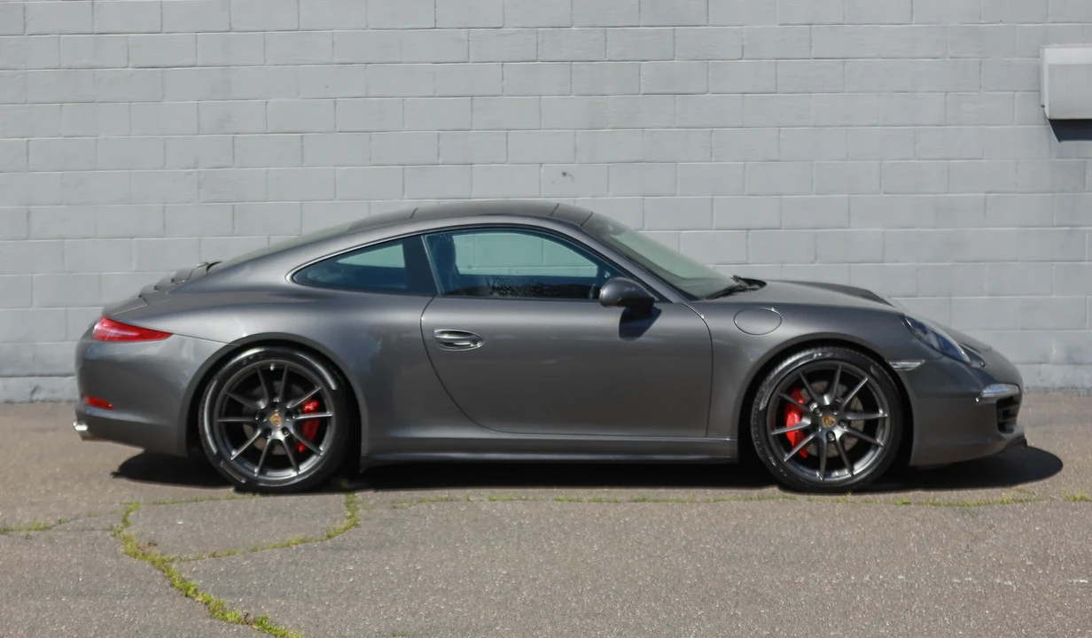 2015 Porsche 991 Carrera 4S - Image 12 of 31