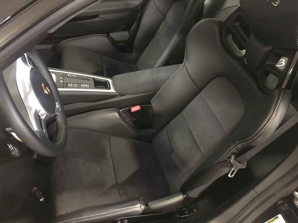 2015 Porsche 991 GT3 - Image 6 of 8