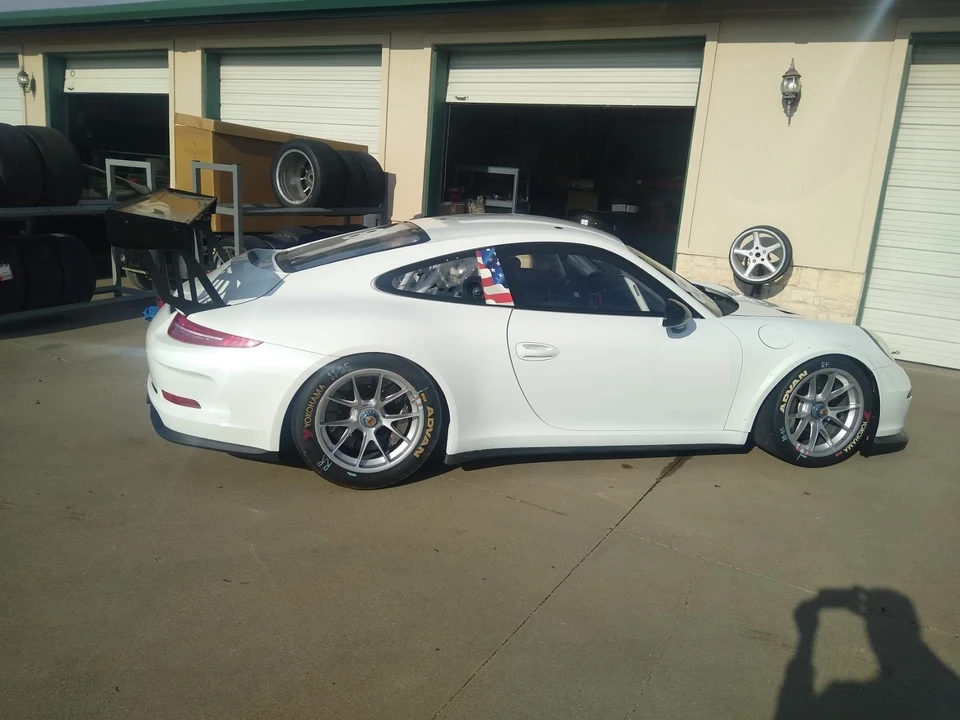 2015 Porsche 991 GT3 - Image 5 of 25