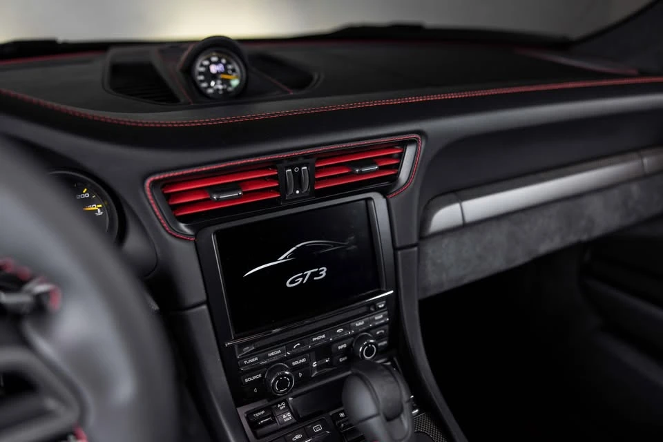 2015 Porsche 991 GT3 - Image 15 of 20