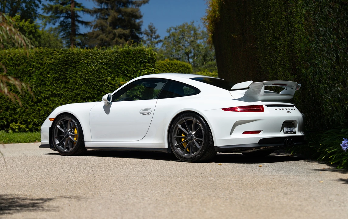 2015 Porsche 991 GT3 - Image 3 of 15