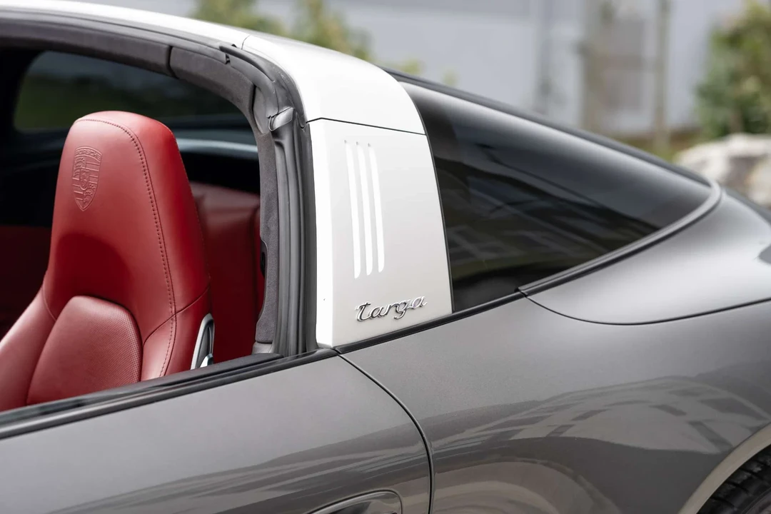 2015 Porsche 991 Targa 4 & 4S - Image 16 of 31