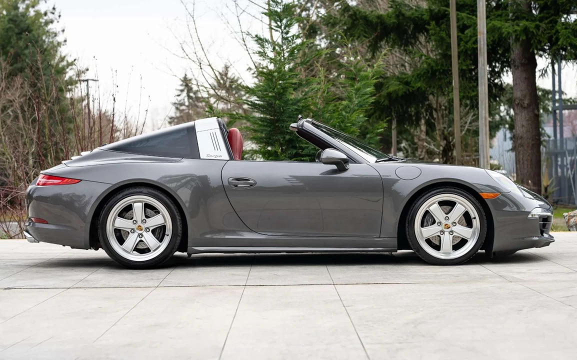 2015 Porsche 991 Targa 4 & 4S - Image 10 of 31