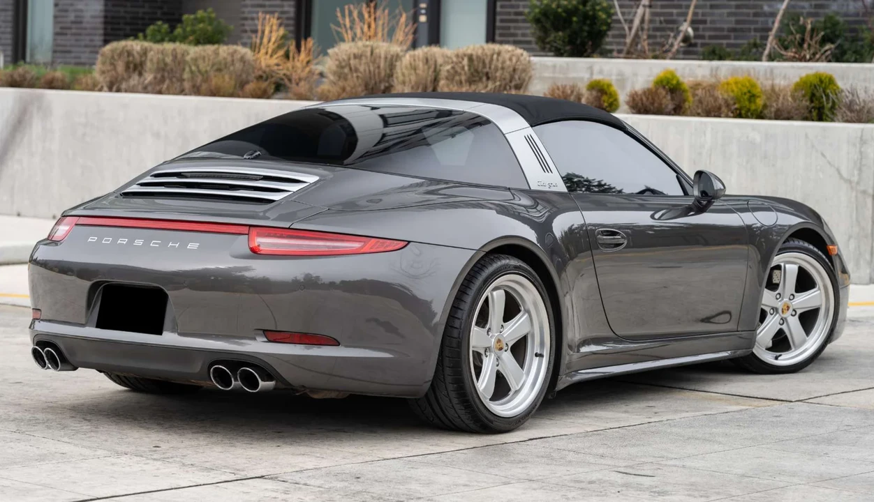 2015 Porsche 991 Targa 4 & 4S - Image 7 of 31