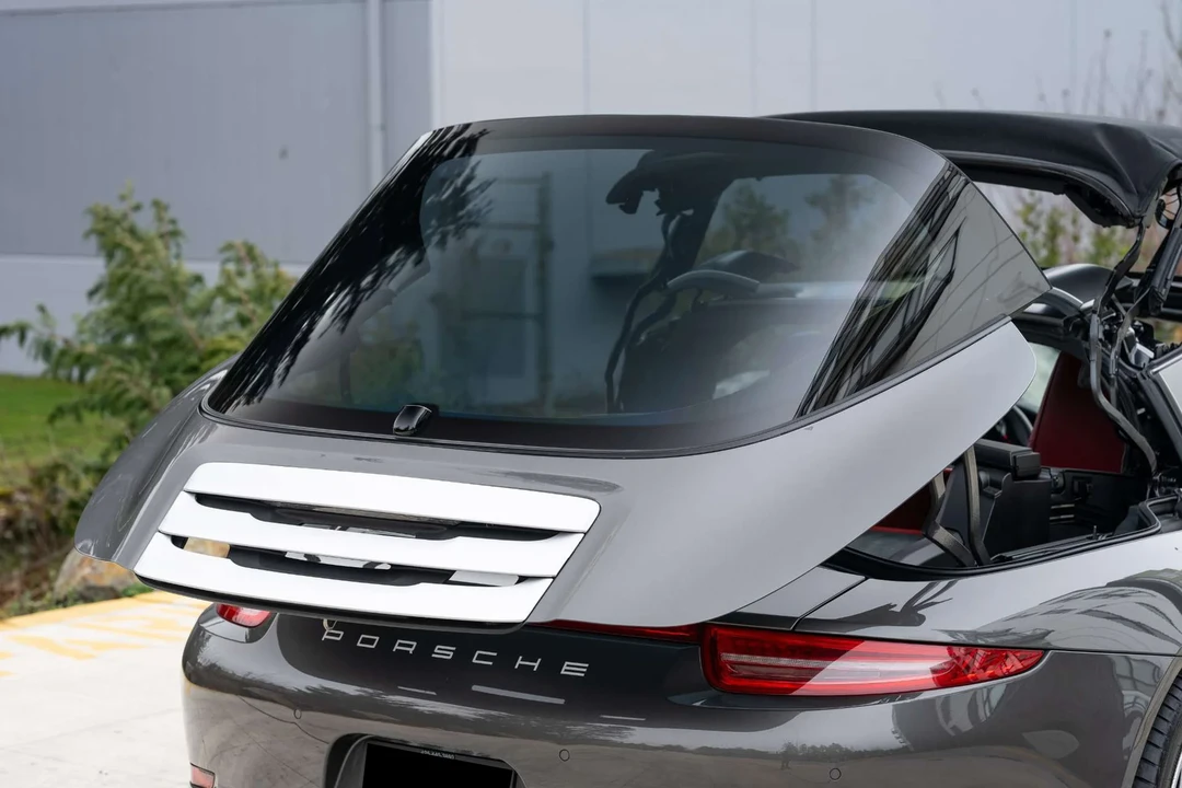 2015 Porsche 991 Targa 4 & 4S - Image 26 of 31