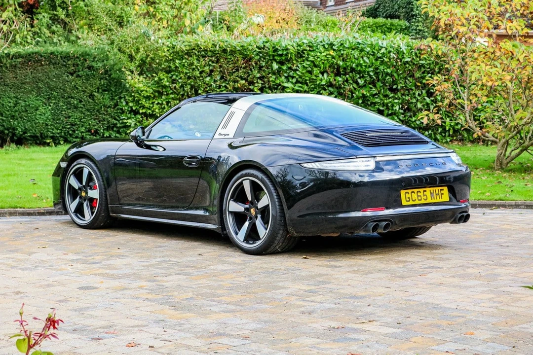 2015 Porsche 991 Targa 4 GTS - Image 3 of 30