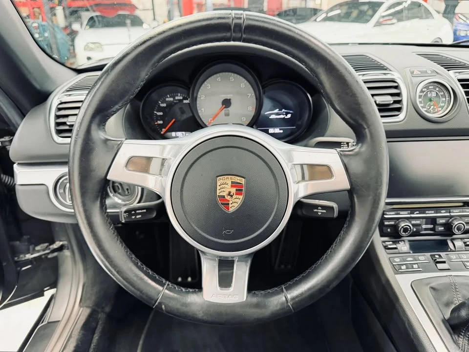 2015 Porsche 981 Boxster S - Image 12 of 20