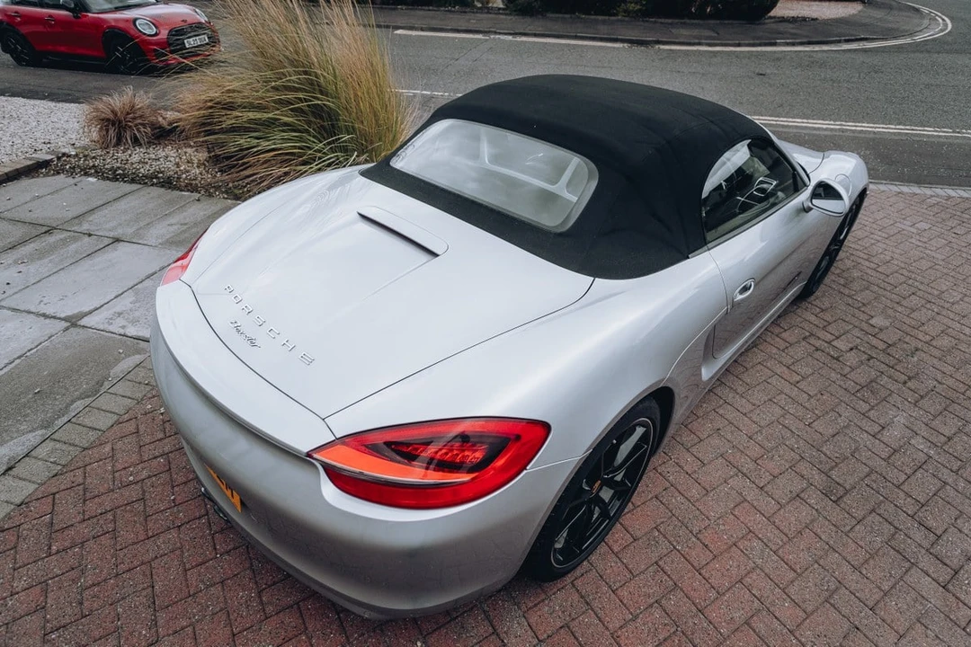 2015 Porsche 981 Boxster - Image 22 of 30