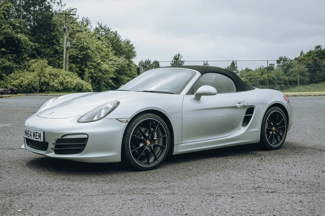 2015 Porsche 981 Boxster - Image 17 of 30