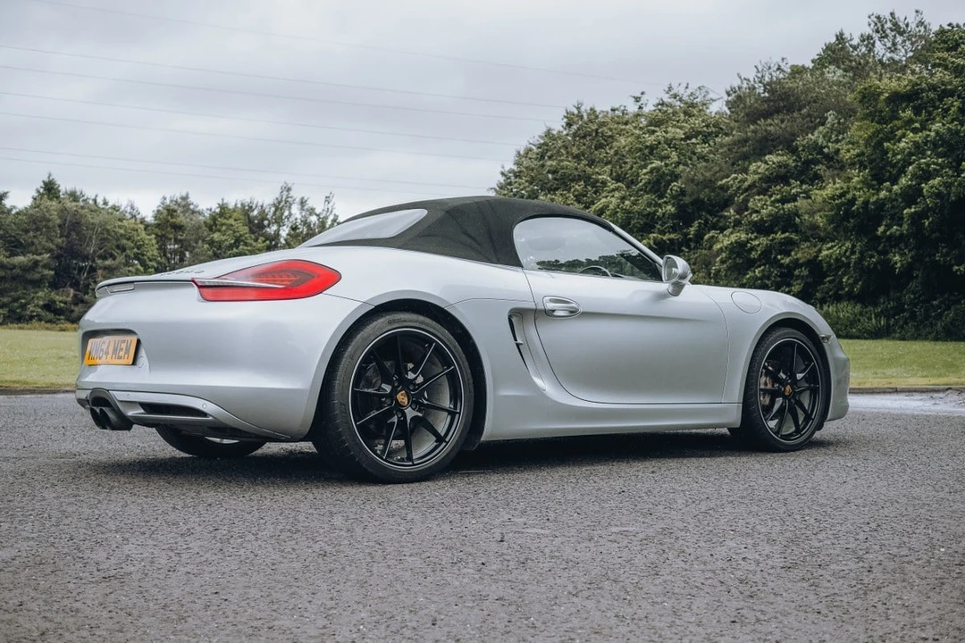 2015 Porsche 981 Boxster - Image 18 of 30