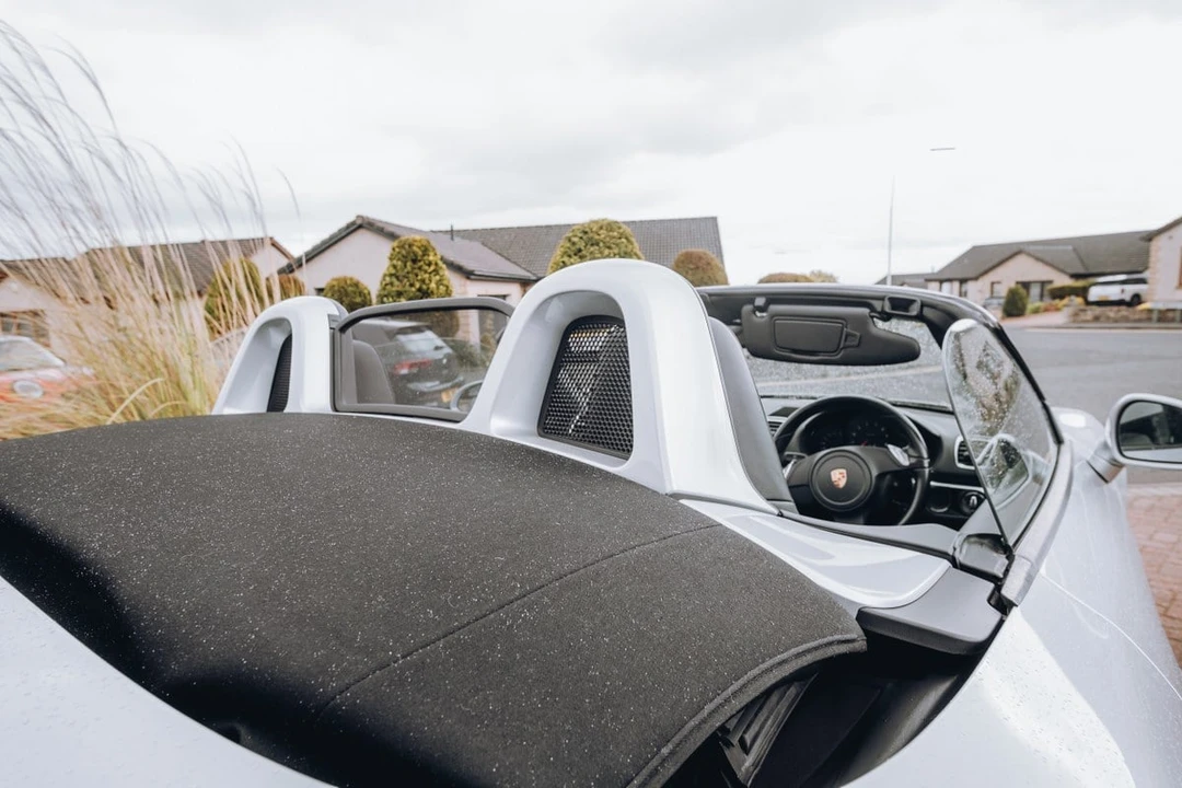 2015 Porsche 981 Boxster - Image 8 of 30