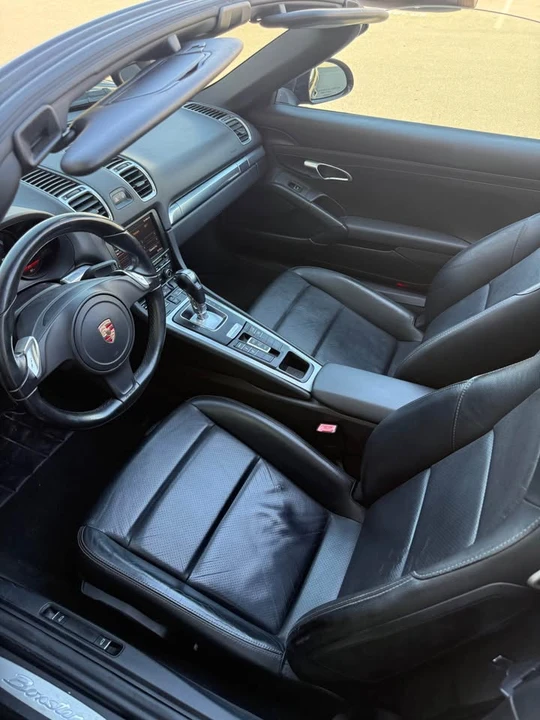 2015 Porsche 981 Boxster - Image 14 of 19