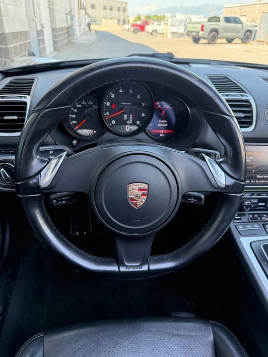 2015 Porsche 981 Boxster - Image 15 of 19