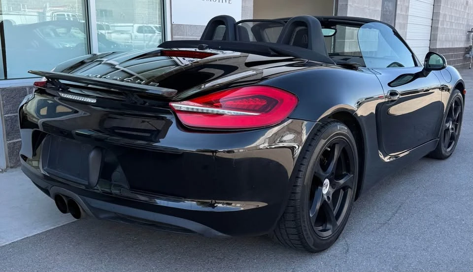 2015 Porsche 981 Boxster - Image 9 of 19