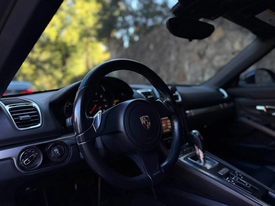 2015 Porsche 981 Boxster - Image 12 of 20