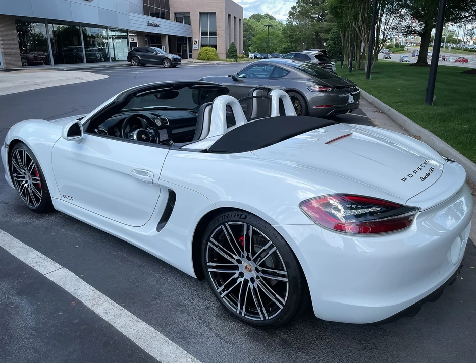 2015 Porsche 981 Boxster GTS - Image 5 of 9