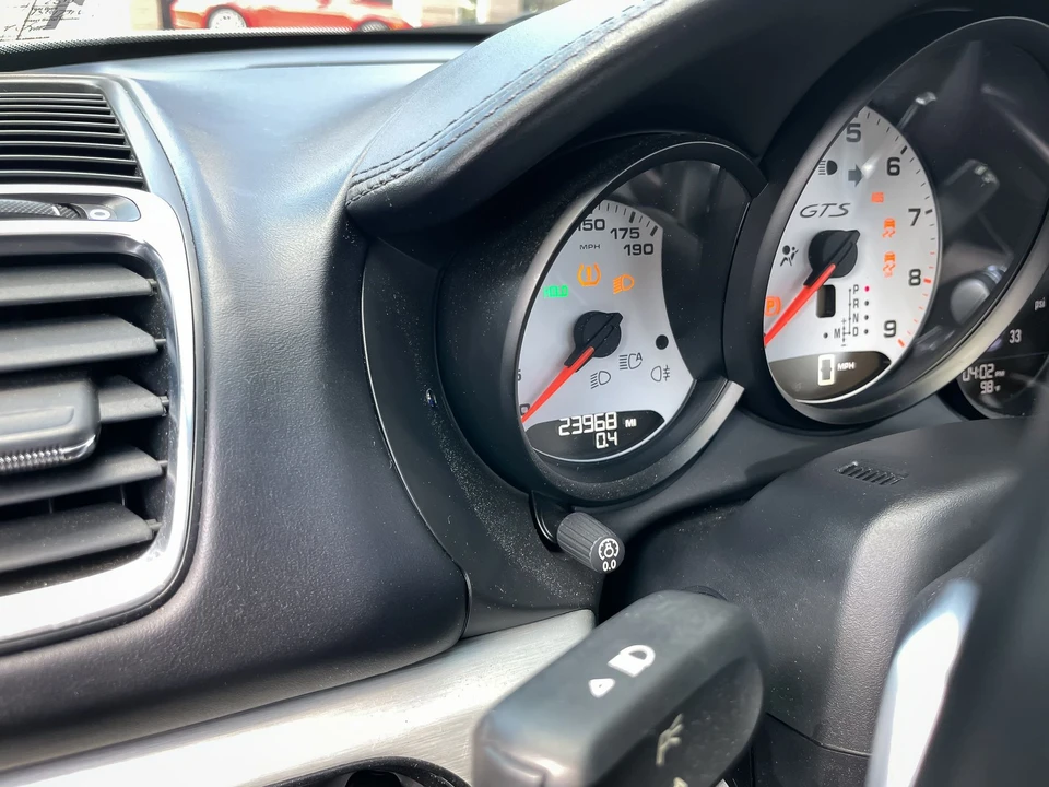 2015 Porsche 981 Boxster GTS - Image 8 of 9