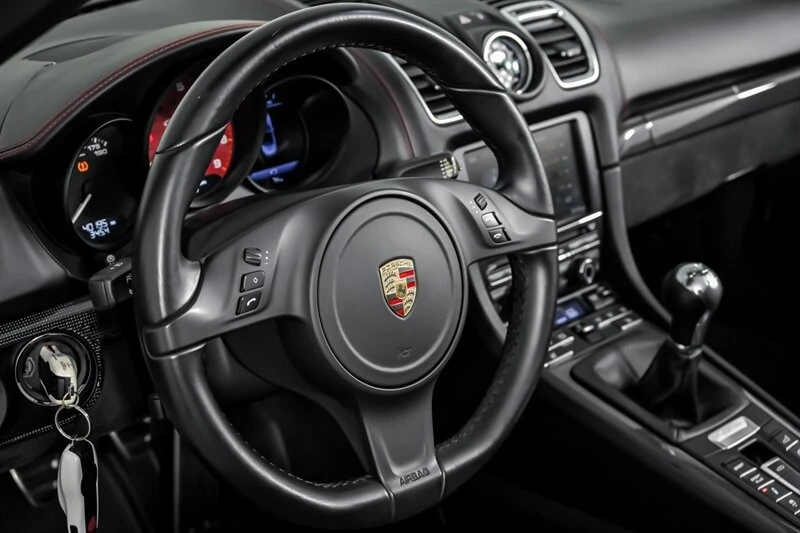 2015 Porsche 981 Boxster GTS - Image 19 of 31