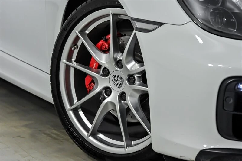 2015 Porsche 981 Boxster GTS - Image 4 of 31
