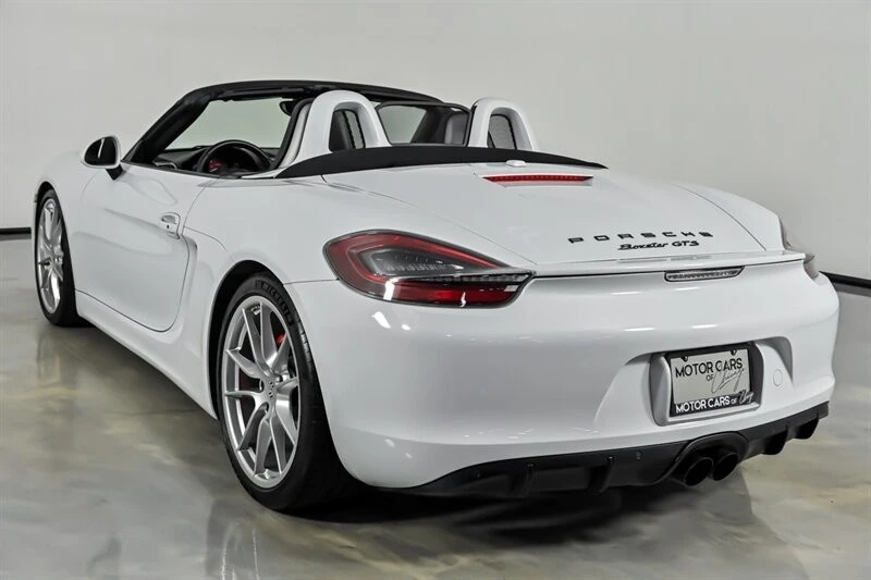 2015 Porsche 981 Boxster GTS - Image 8 of 31