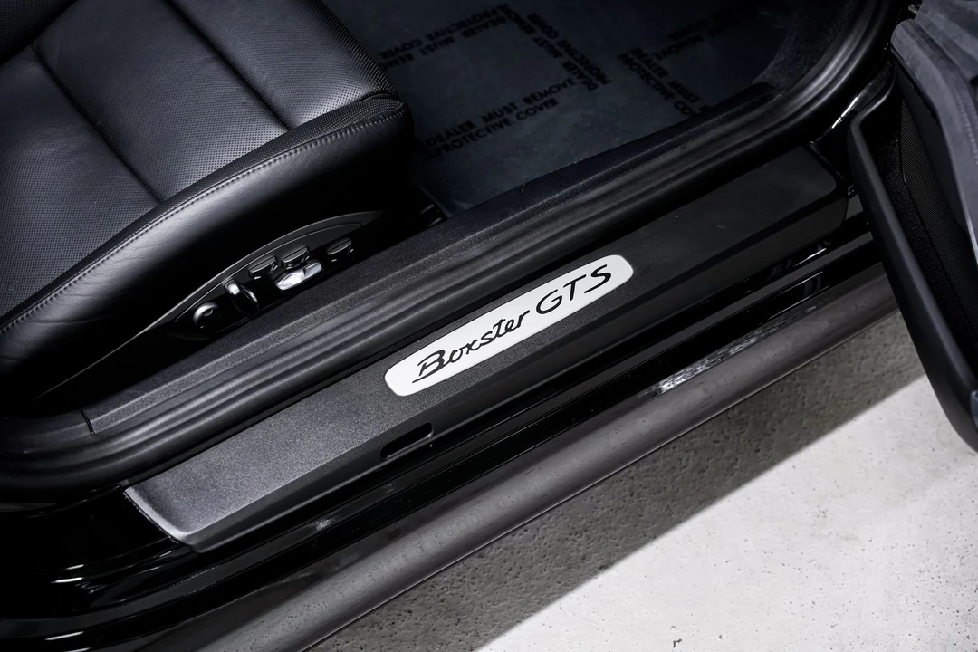 2015 Porsche 981 Boxster GTS - Image 23 of 31