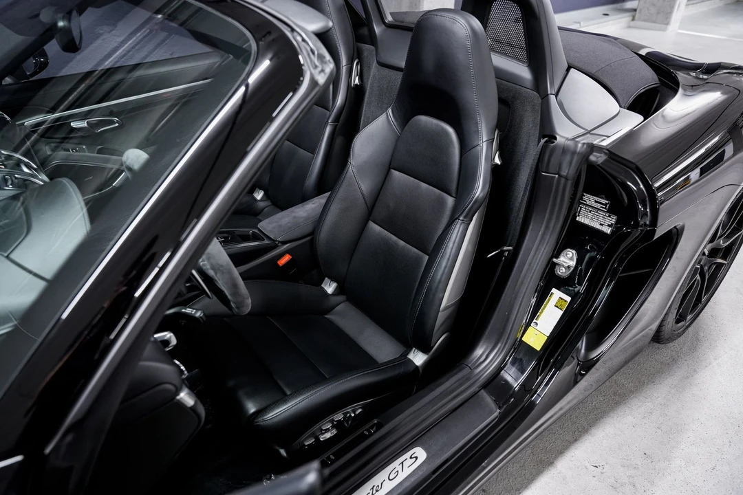 2015 Porsche 981 Boxster GTS - Image 19 of 31