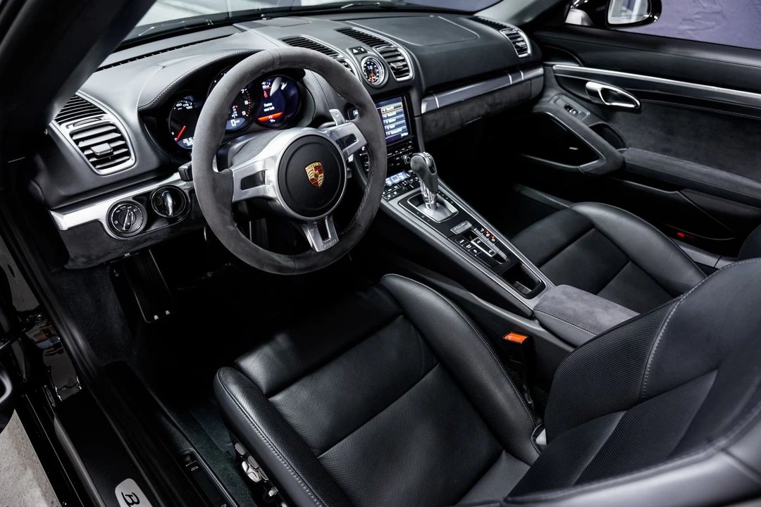 2015 Porsche 981 Boxster GTS - Image 9 of 31