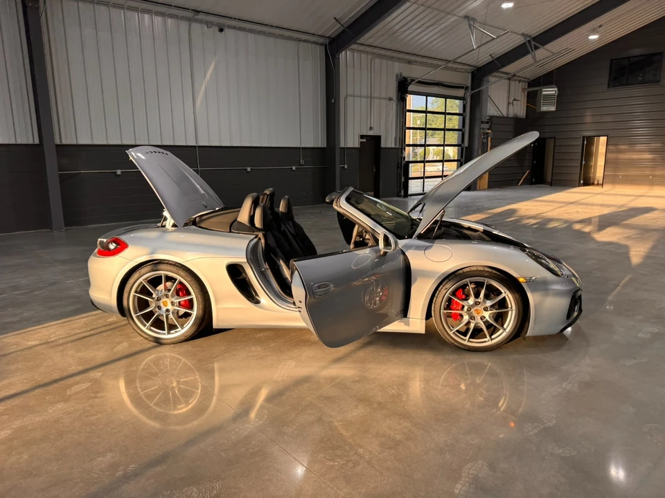 2015 Porsche 981 Boxster GTS - Image 14 of 31