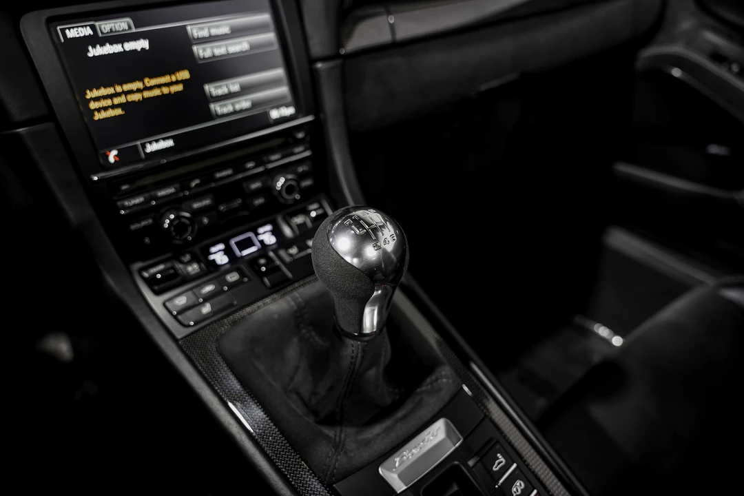 2015 Porsche 981 Boxster GTS - Image 15 of 21