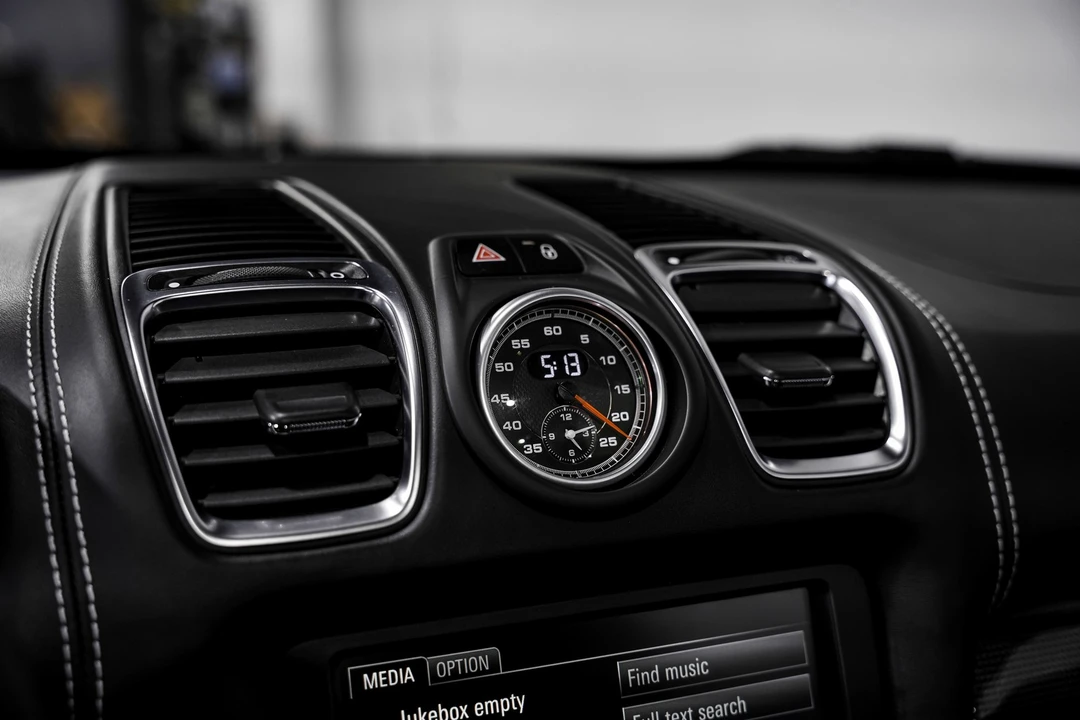 2015 Porsche 981 Boxster GTS - Image 13 of 21