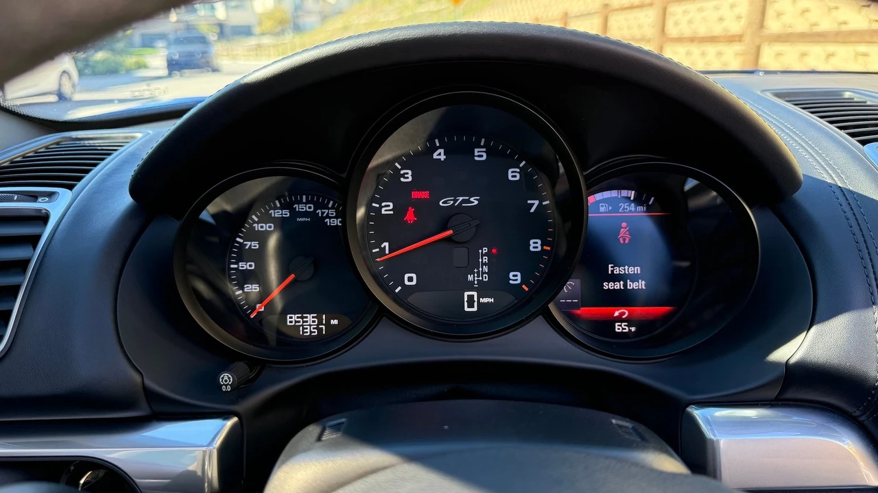 2015 Porsche 981 Boxster GTS - Image 7 of 20