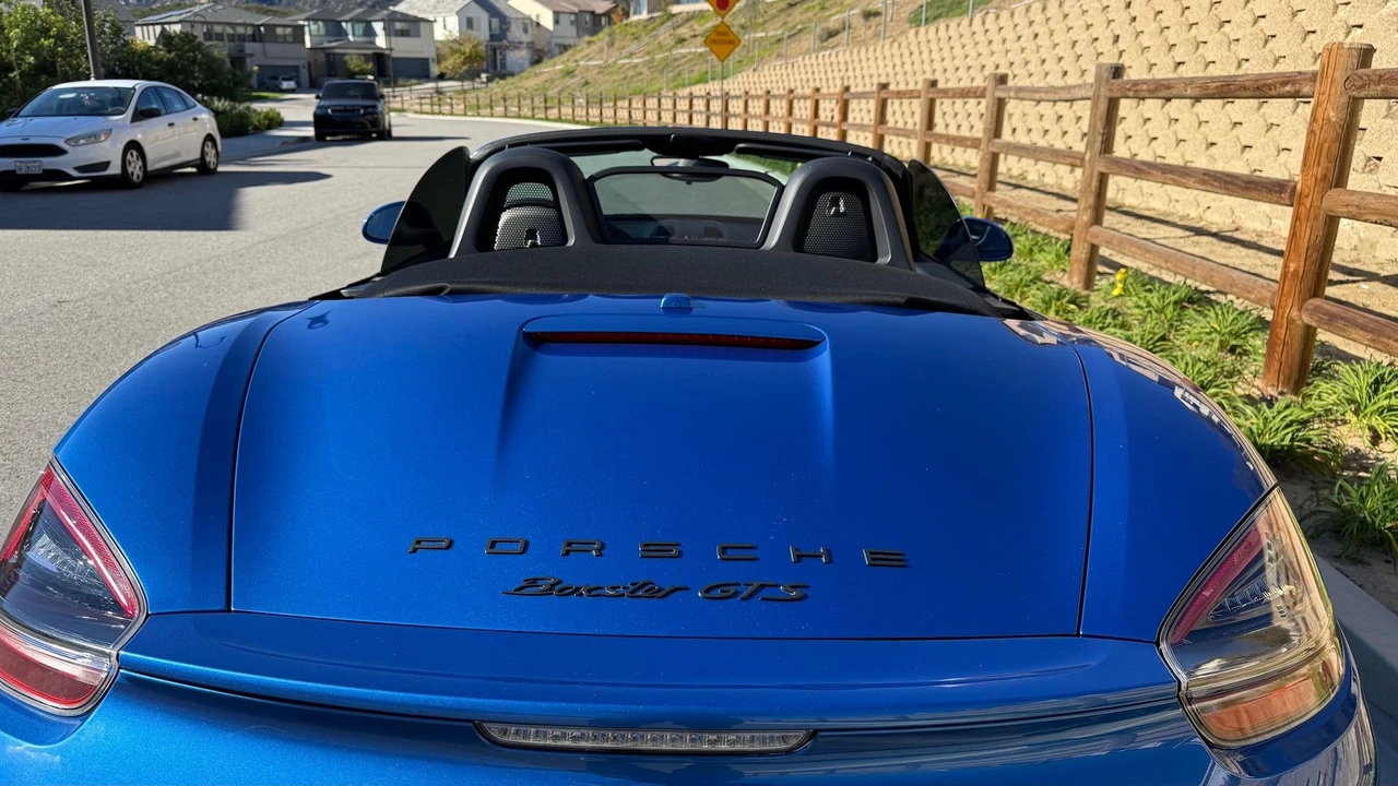 2015 Porsche 981 Boxster GTS - Image 15 of 20