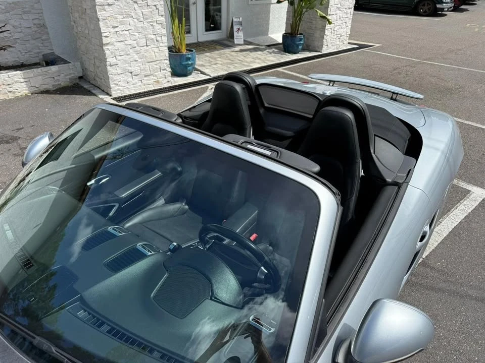2015 Porsche 981 Boxster - Image 16 of 20