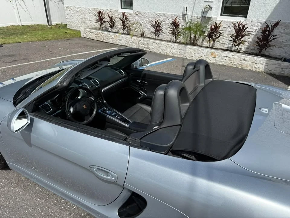 2015 Porsche 981 Boxster - Image 9 of 20