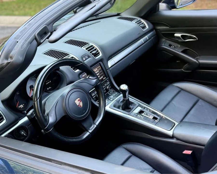2015 Porsche 981 Boxster S - Image 8 of 15