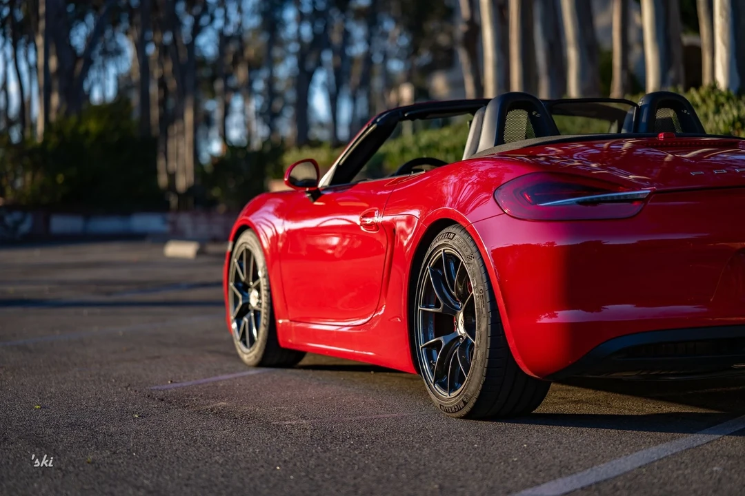 2015 Porsche 981 Boxster S - Image 9 of 31