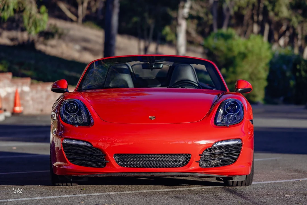 2015 Porsche 981 Boxster S - Image 2 of 31